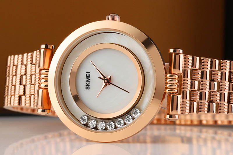 088 4 Important Points to Consider When Customizing Quartz Watches.jpg